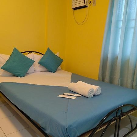 Yellowpad Hotel Davao City Exterior foto