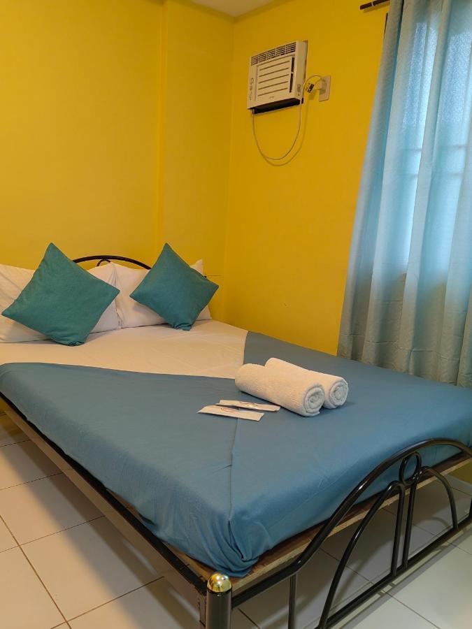 Yellowpad Hotel Davao City Exterior foto